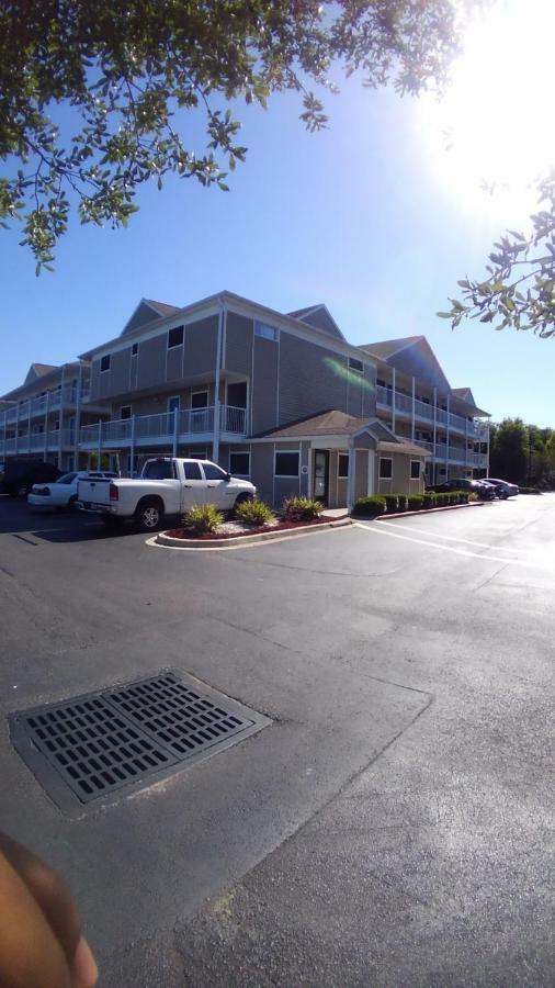 Intown Suites Extended Stay Jacksonville Fl - Atlantic Blvd Екстериор снимка